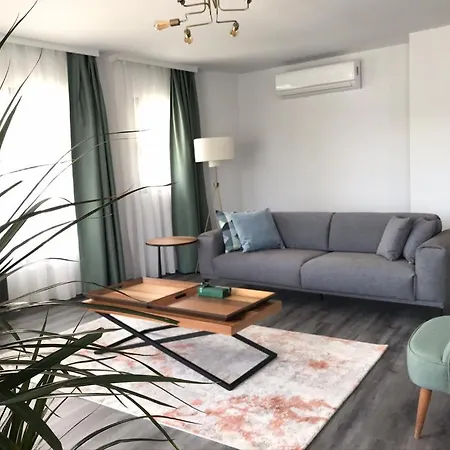 Apartman Modern Near Beach In